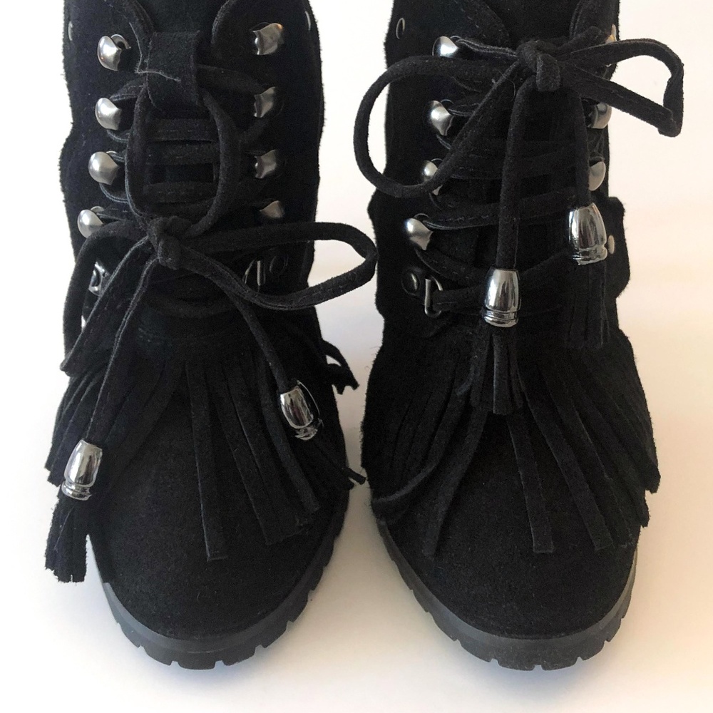 Suede Fringed Lace-Up Bootie with Lug Sole 6.5M